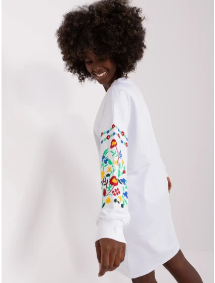 RV SK 8979 šaty.94P biela RV SK 8979 šaty.94P biela