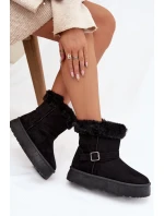 Dámské sněhule na platformě s přezkou a kožešinou Czarne model 21821891 - Boto Dámské sněhule na platformě s přezkou a kožešinou Czarne model 21821891 - Boto