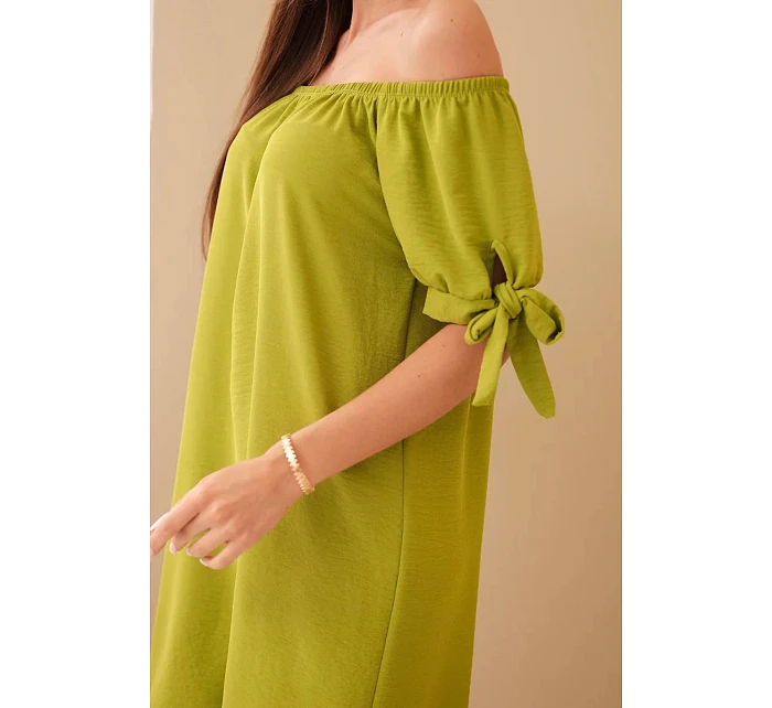 Šaty svázané na rukávech kiwi