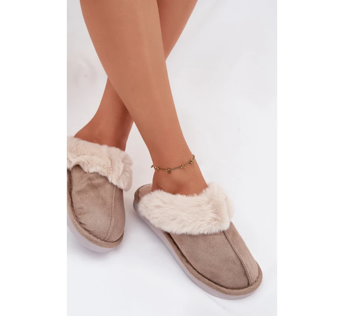 Dámské pantofle s kožíškem Khaki model 21772498 - Boto Dámské pantofle s kožíškem Khaki model 21772498 - Boto