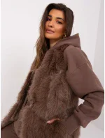 Vesta AT KZ 2375.00P hnedá