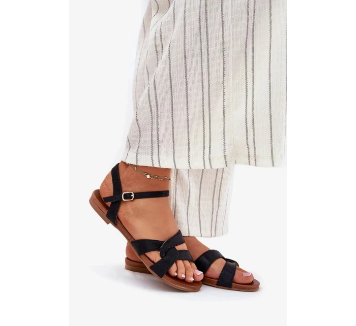 Dámske lesklé ploché sandále S.Barski - čierne Dámske lesklé ploché sandále S.Barski - čierne