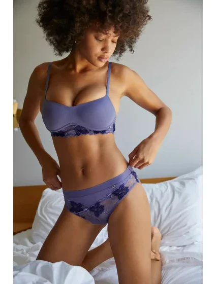 Dámské kalhotky fialová model 16802622 - Calvin Klein Dámské kalhotky fialová model 16802622 - Calvin Klein