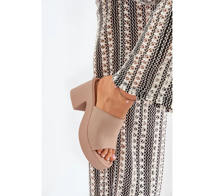 Dámské Sandály Na Podpatku A Platformě Khaki model 21689313 - Boto