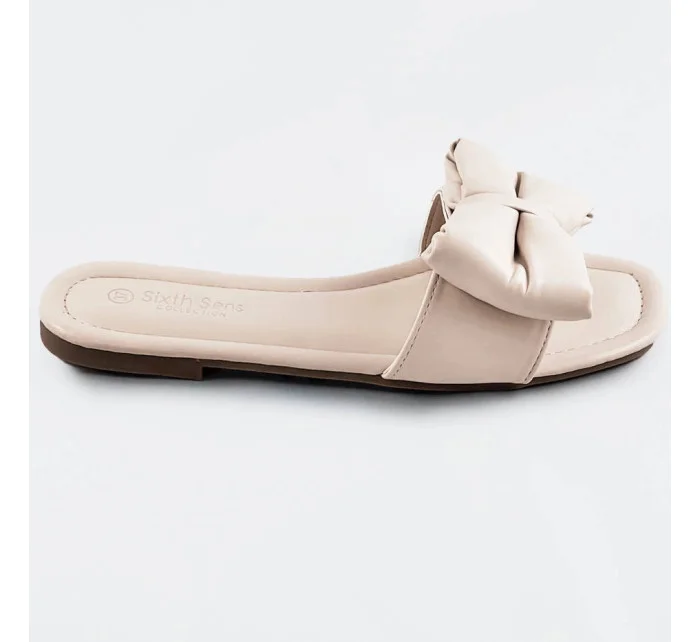 Béžové dámské pantofle s mašlí model 17360278 Béžové dámské pantofle s mašlí model 17360278