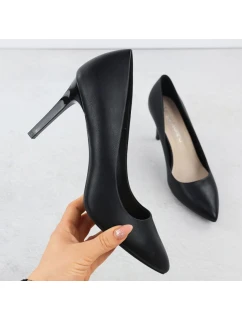 Černé lodičky na jehlovém podpatku Sergio model 21905077 - LEONE