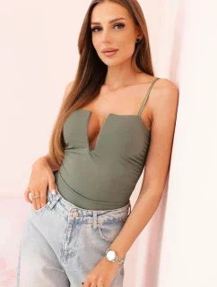 Dámská halenka s body bez model 21083134 volánky a výstřihem do V světle khaki - K-Fashion