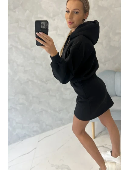 Zateplené šaty s obálkovým model 18752798 černé - K-Fashion