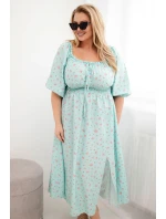 Dámská šaty Plus Size s výstřihem na model 21959148 a elastickým pasem mátová - K-Fashion