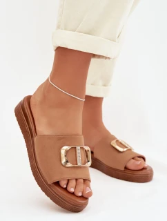 Dámské pantofle s zlatým detailem Camel model 22027934 - Boto