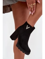 Botki Damskie Ocieplane Na Słupku Z Ozdobnym Detalem Czarne Briella Botki Damskie Ocieplane Na Słupku Z Ozdobnym Detalem Czarne Briella