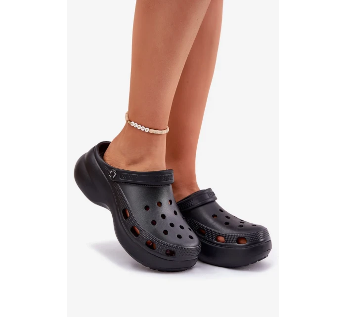 Dámske penové papuče na pevnej podrážke Big Star - čierne Dámske penové papuče na pevnej podrážke Big Star - čierne