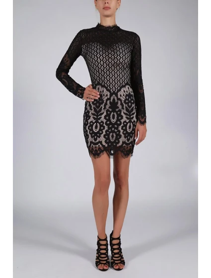 Večerné šaty model 124684 YourNewStyle Večerné šaty model 124684 YourNewStyle