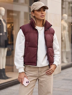 Dámská prošívaná zateplená krátká vesta v bordové barvě FashionStreet TY5971