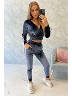 Velúrová súprava s nápisom Queen graphite