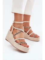 Sandały Damskie Na Koturnie Ze Zdobieniem Na Paskach Beżowe Lunara Sandały Damskie Na Koturnie Ze Zdobieniem Na Paskach Beżowe Lunara