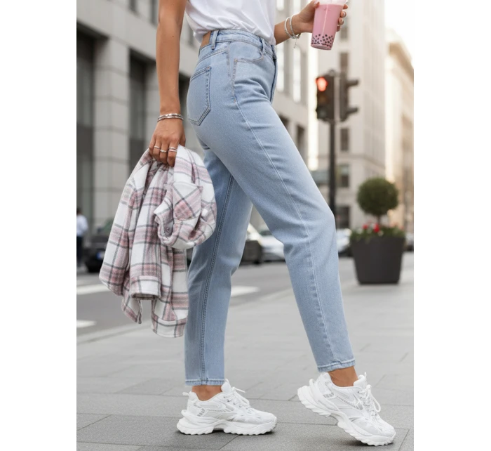 Dámske džínsy mom fit svetlomodré FashionStreet UY2859