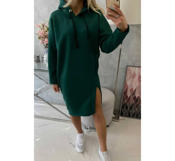 Šaty s kapucňou a bočným rázporkom tmavo zelené