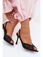 Dámské sandály na podpatku s krajkou a zdobením Černé model 22103145 - Boto