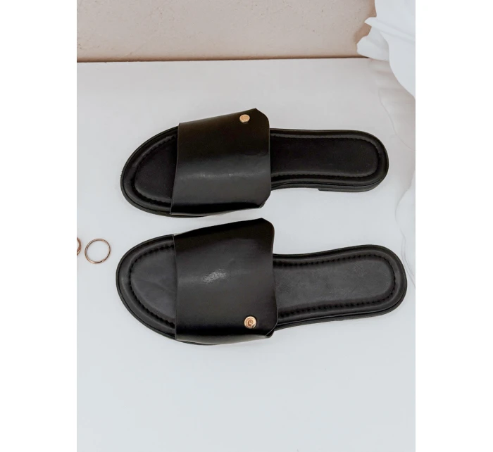 Dámske žabky CHICBASE black FashionStreet ZY0939