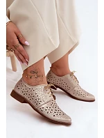 Kožené dámské polobotky s otvory na nízkém podpatku model 22140980 Zlaté - Zazoo