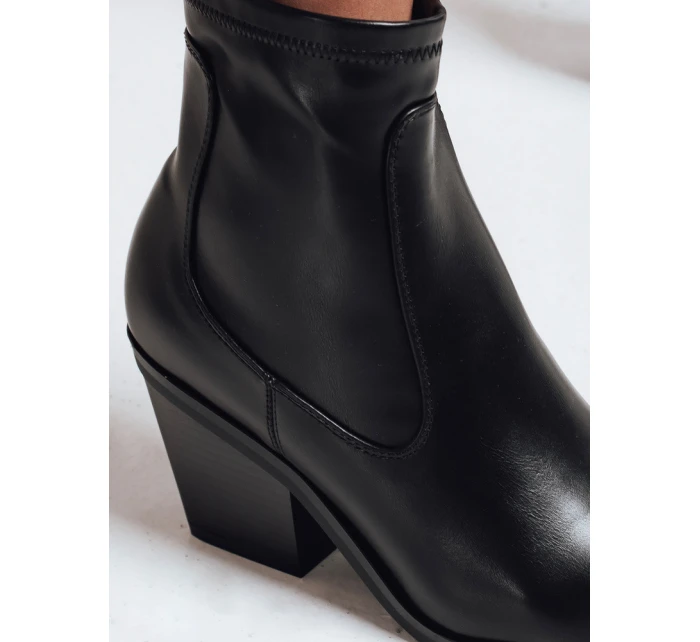 Dámské černé kozačky model 21991953 - Dstreet