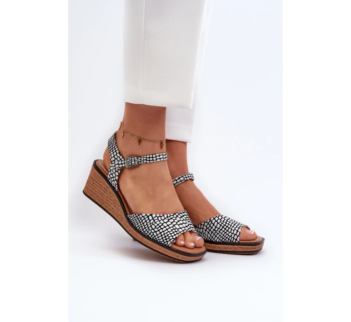 Dámské sandály Na Černobílé model 21657299 - SERGIO LEONE Dámské sandály Na Černobílé model 21657299 - SERGIO LEONE