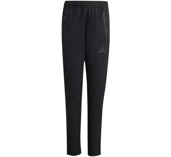 Adidas Tiro 26 Cestovné tkané nohavice pre deti Black JM5556 Adidas Tiro 26 Cestovné tkané nohavice pre deti Black JM5556