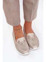 Poloboty model 211119 Krok vo veľkom štýle