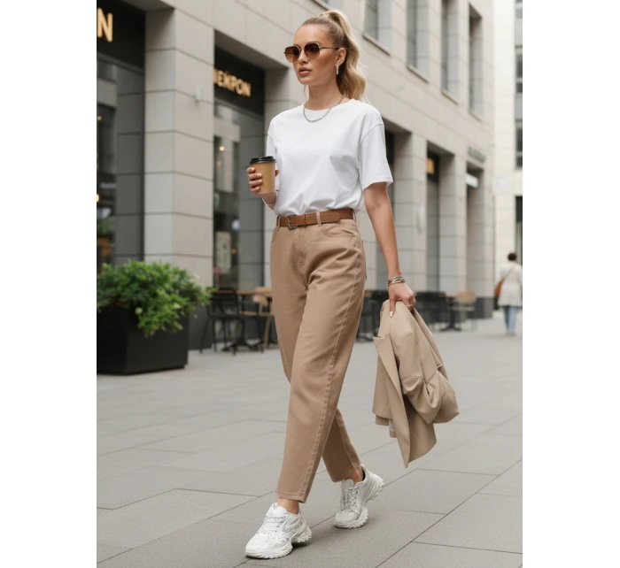 Dámské džíny s páskem mom fit béžové Dstreet model 21996306 - FashionStreet
