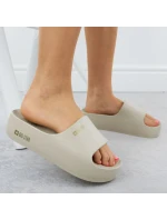 W  žabky na platformě model 21263582 - Big Star