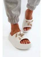 Papuče 4AX-15 white - Krok vo veľkom štýle