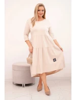 Dámská bavlněná model 21800787 Plus Size s volány a ohrnutými rukávy béžová - K-Fashion Dámská bavlněná model 21800787 Plus Size s volány a ohrnutými rukávy béžová - K-Fashion
