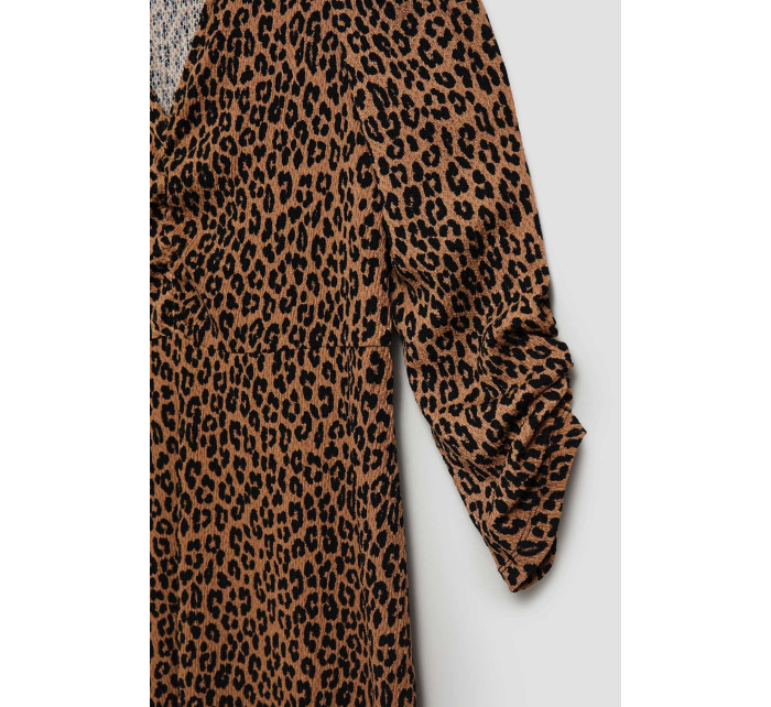 Midi šaty s leopardím vzorom