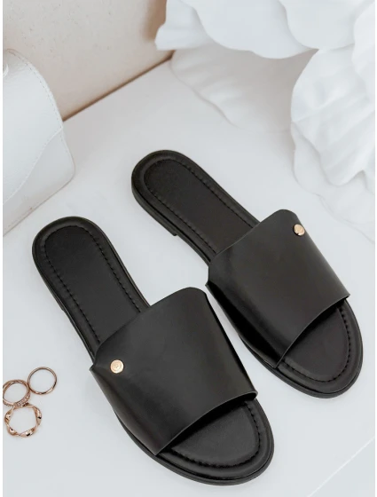 Dámske žabky CHICBASE black FashionStreet ZY0939