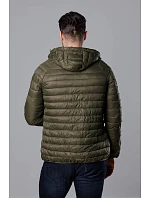 Pánská prošívaná bunda v olivové barvě s kapucí model 18345084 - J.STYLE Pánská prošívaná bunda v olivové barvě s kapucí model 18345084 - J.STYLE