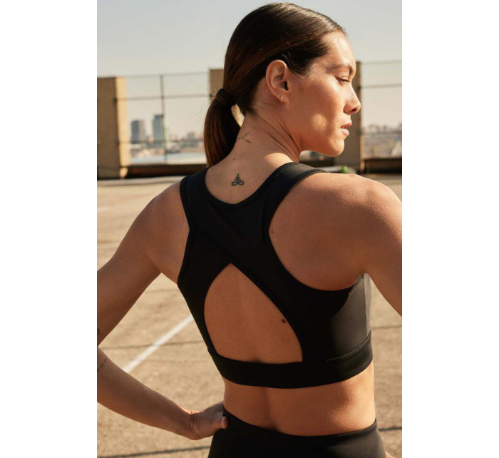 model 20268622 kolor:black - Ysabel Mora