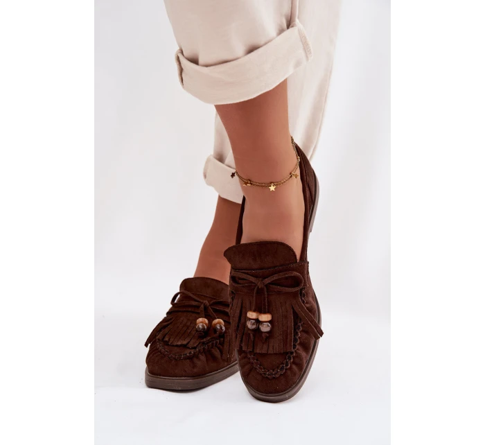 Ženské mokasíny s třásněmi a korálky Čokoládové model 21937642 - Boto Ženské mokasíny s třásněmi a korálky Čokoládové model 21937642 - Boto