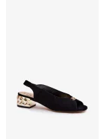 Sandále na podpätku model 212577 Vykročte štýlovo