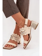 Kožené sandály na podpatku D&A model 22031909 Béžové - S.Barski