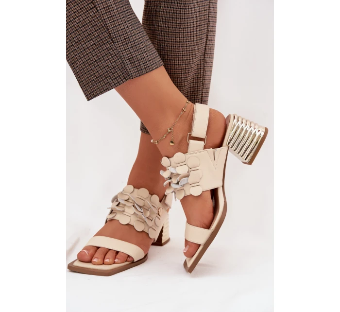 Kožené sandály na podpatku D&A model 22031909 Béžové - S.Barski