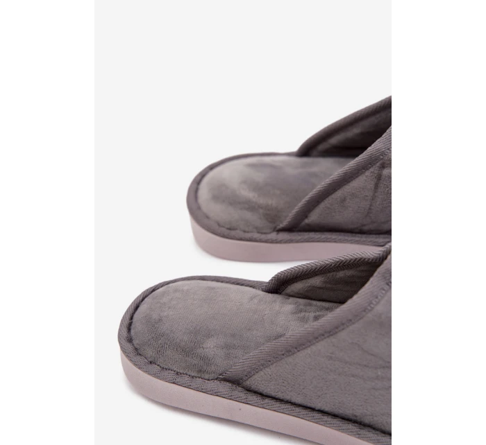 Pánské šedé pantofle model 21793967 - Boto Pánské šedé pantofle model 21793967 - Boto