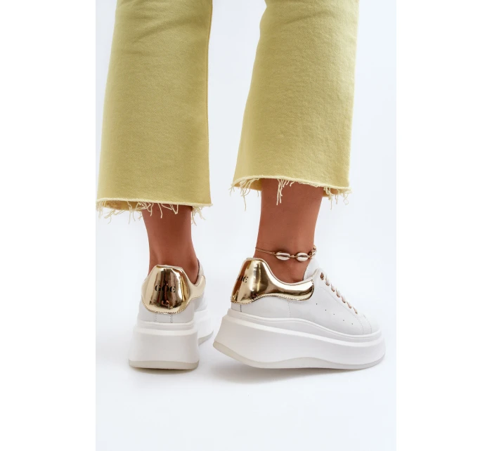 Dámské kožené tenisky model 21650209 Bílé - Goe Dámské kožené tenisky model 21650209 Bílé - Goe