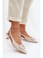 Sandále na podpätku model 225625 Vykročte štýlovo