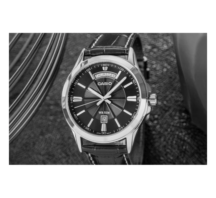 CASIO MTP-1381L-1AVDF Pánske hodinky + BOX CASIO MTP-1381L-1AVDF Pánske hodinky + BOX