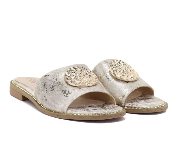 Dámske zlaté kožené žabky S.Barski KV61-6034