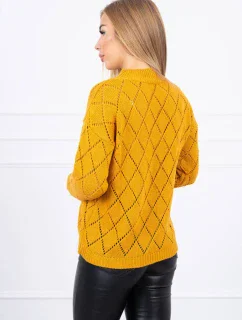 Sveter s polovičným rolákom a diamantovým vzorom horčicovej farby