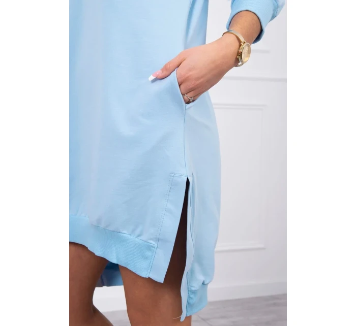 Šaty s kapucňou a dlhším chrbtom modré Šaty s kapucňou a dlhším chrbtom modré