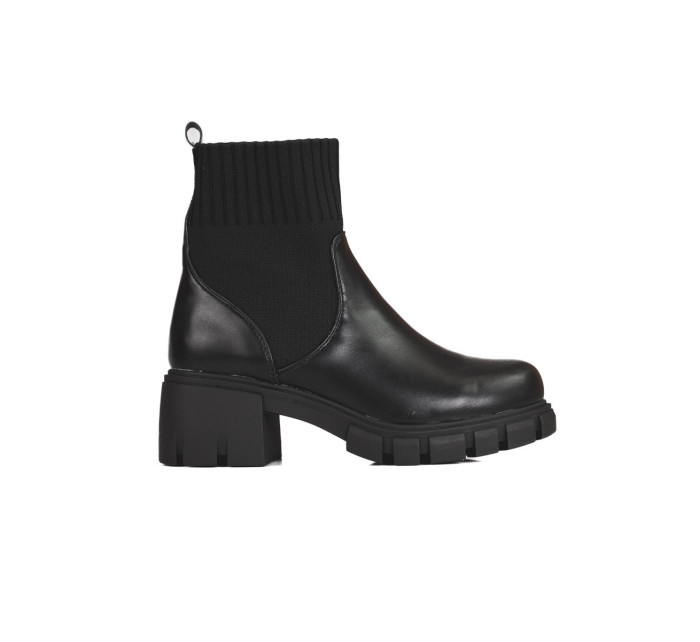 Dizajnové dámske členkové topánky čierne na širokom podpätku