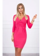 Priliehavé šaty s prestrihom pod prsiami fuchsiová Priliehavé šaty s prestrihom pod prsiami fuchsiová